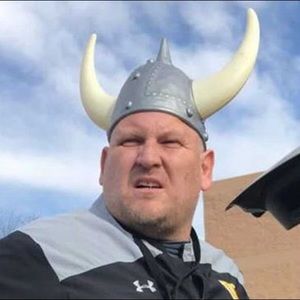 Meet your Posher, Aaron